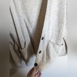 Universal Thread cream cardigan with buttons